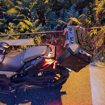 Gp Kompozit Çanta Demiri Kırıldı