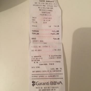 Tavuk Dünyası Mantar Ve Makarna Çiğ, Soğuk Servis Edildi. Makarnadan Da Kıl Çıktı.