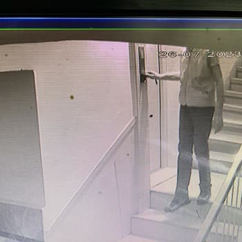 Yemeksepeti Elemanı Asansörümüzü Çalışamaz Hale Getirdi