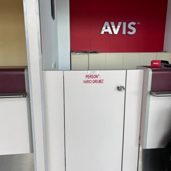 Avis Olmayan Kampanyalarla Reklamını Yapıyor