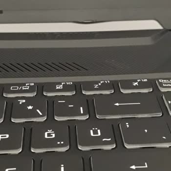 Gpn Bilgi Teknolojileri Gpnteknoloji Firmasından Aldığım Laptop Ayıplı Çıktı.