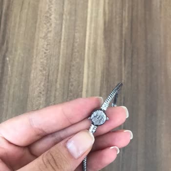 Pandora Mücevher Aldığım Charm Bileklik 1 Gün İçerisinde Tamamen Aşındı
