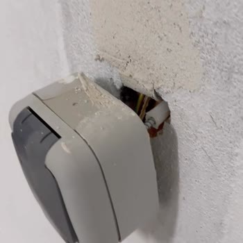 Çevre, Şehircilik Ve İklim Değişikliği Bakanlığı  Rezerv Alan Konutlarının Eksikleri Tamamlanmamış!