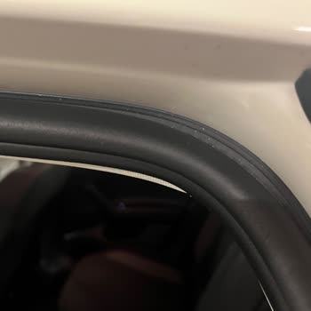 Volkswagen - Doğuş Oto Sıfır Araç Boyalı Çıktı!