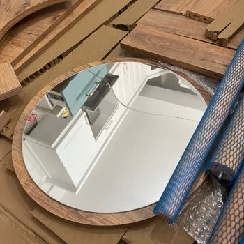 Vivense Makyaj Masası Aynası Kırık Geldi