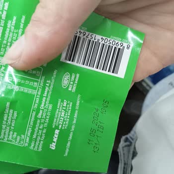 Ülker Çikolatasının İçinden Kurt Çıktı