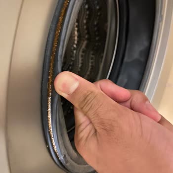 Kalitesiz İq300 Siemens Çamaşır Makinesi Paslanması, Fiş Yanması