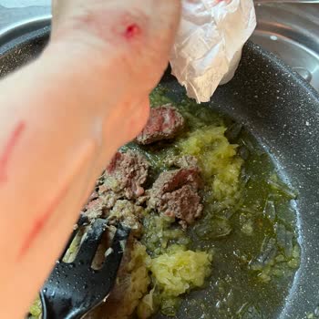 Karaca Züccaciye Cam Kapağın Patlaması