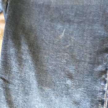 Mavi Kot Pantolonun Renk Atması