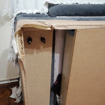 İstikbal Koltuk Takımı Ayağı Kırıldı, İlgilenen Yok