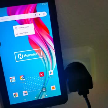 Hometech Cihaz Şarj Almıyordu Servise Gidip Gelmesi Halde Yine Aynı Şarj Olmuyor