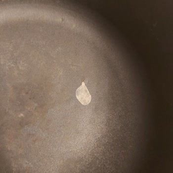 22 Cm Döküm Lava Tencere Tabanı Soyuldu