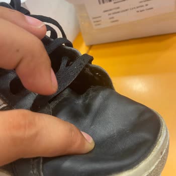 adidas FLO Mağazasından Aldığım Ayakkabıda Sorunlar