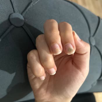 Aqua Florya Beauty Box Tırnaklarımı Mahvetti