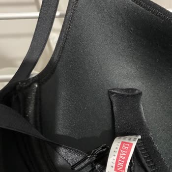 Le Jardin Lingerie Sütyenin Demiri 2. Giymede Çıktı