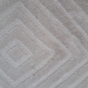 Dinarsu Halı Dinarsu Marka Halıpark Tan Ayıplı Kusurlu Dokuma Hatalı Ürün