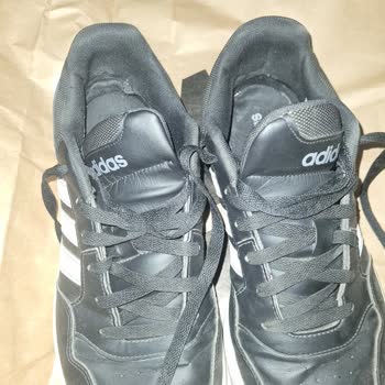 Adidas Ayakkabı Mağduriyetimden Ötürü Değişim Talep Ediyorum Acil