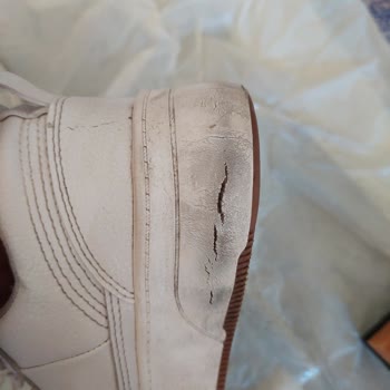 Pull & Bear'dan Aldığım Ayakkabının Altı Patladı