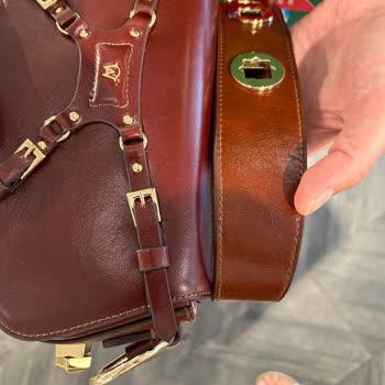 Manc Çanta Renk Farklılığına Rağmen İade Almaması