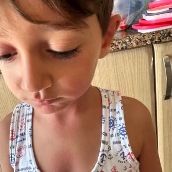 Altınbaş Üniversitesi Diş Hastanesi Doktor Hanımın İlgisizliği Ve Sorumsuzluğu