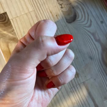 Aziza Kara Beauty Center İlgisiz Ve Hatasını Kabul Etmiyor