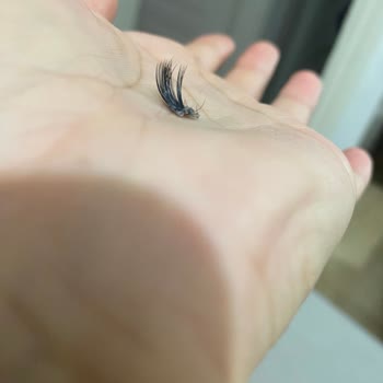 S Beauty Güzellik İpek Kirpik Konusunda Maalesef Çok Kötü