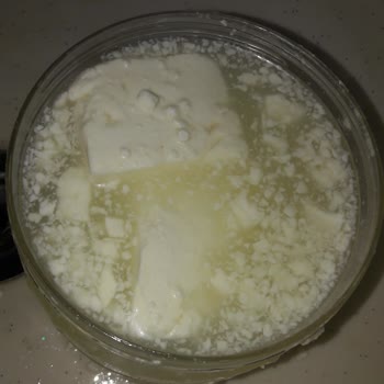 Öğretmen Niyazibey Çiftliği Bozuk Ve Kalitesiz Ürün