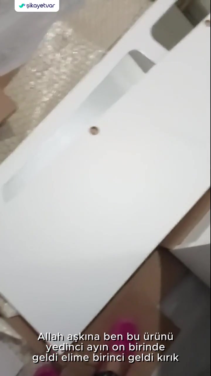 Minar Mobilya'dan Aldığım Dolabın Kırık Çıkması! videonun kapak resmi