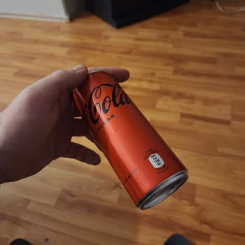 Coca-Cola Boş Coca Kola Kutusu