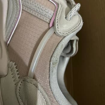 SuperStep Adidas Ozweego Ayakkabım Yırtıldı. İncelemeden Olumsuz Dönüş