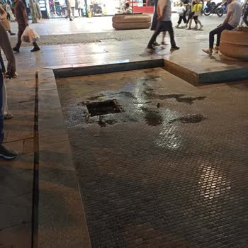 Konya Büyükşehir Belediyesi Pis Ve Yosunlu Su Çukuru