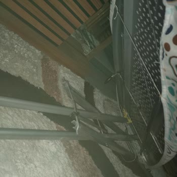 Perilla Ütü Masası Kırıldı