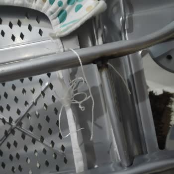 Perilla Ütü Masası Kırıldı