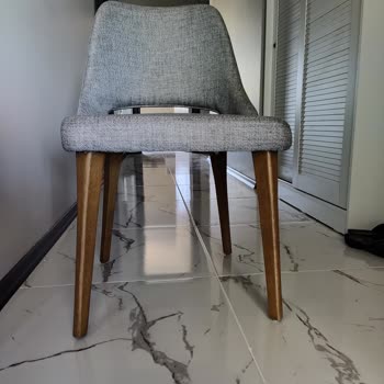 Enza Home Aynı Ölçülerde Olmayan Yemek Masası Sandalye Ayakları
