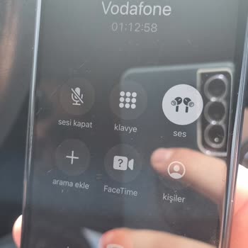 Vodafone İsrail'de Çalışmıyor, Sadece Günde 1-2 Saat Kullanabildik