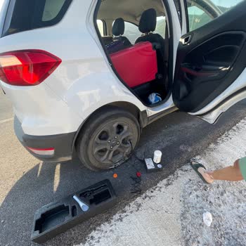 Anadolu Sigorta Kasko Dahilinde Çekici Göndermedi Saatlerce Bekletti