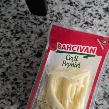 Migros'tan Alınan Küflenmiş Peynir