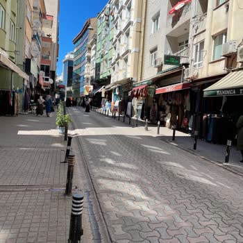 Ümraniye Belediyesi Ümraniye Çarşı Su Kapları Bulundurmuyor