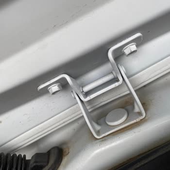 VavaCars'ın Hatasız Değişensiz Dediği Araç Sök-tak Çıktı.