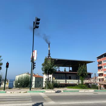 Bizim Fırın Bursa Gemlik Manastır Bizim Fırının Dumanı Evin İçinde