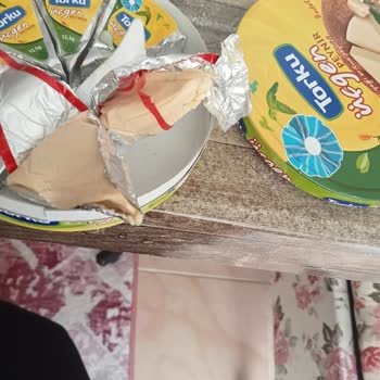 Torku Üçgen Peynir Bozuk Çıktı