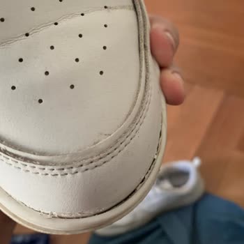 Deichmann Fila Ayakkabı Ön Taraf Açıldı