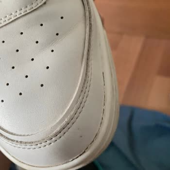 Deichmann Fila Ayakkabı Ön Taraf Açıldı