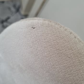 Vivense Sandalyelerin Aksesuarı Gelmemiş