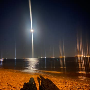 iPhone 11 Gece Çekimi Işık Kırılması Sorunu