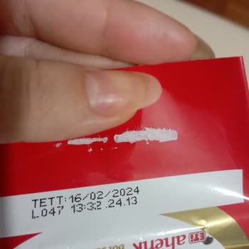 Eti Gıda Eti Ahenk Çikolata Renk Bozukluğu