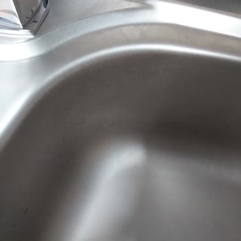 Teka Evye Çıkmayan Lekeler