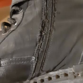 Ayakkabı Dünyası İlgisizliği Kalitesizliği Çözümsüzlüğü