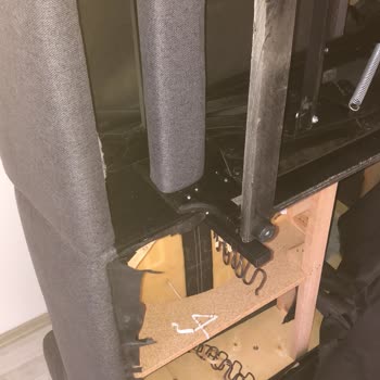 Bomontilife Koltuk Yaylarının Yerinden Kırılması