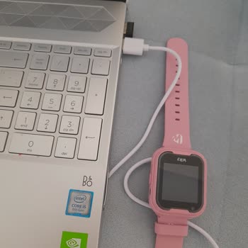 Teknosa Wiky Watch 4G Akıllı Çocuk Saati Aldım, Ürün Kapandı Açılmıyor.